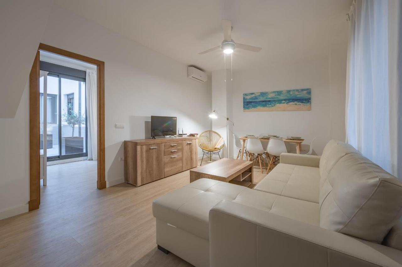 Dona Elvira Parras Appartement Málaga Buitenkant foto